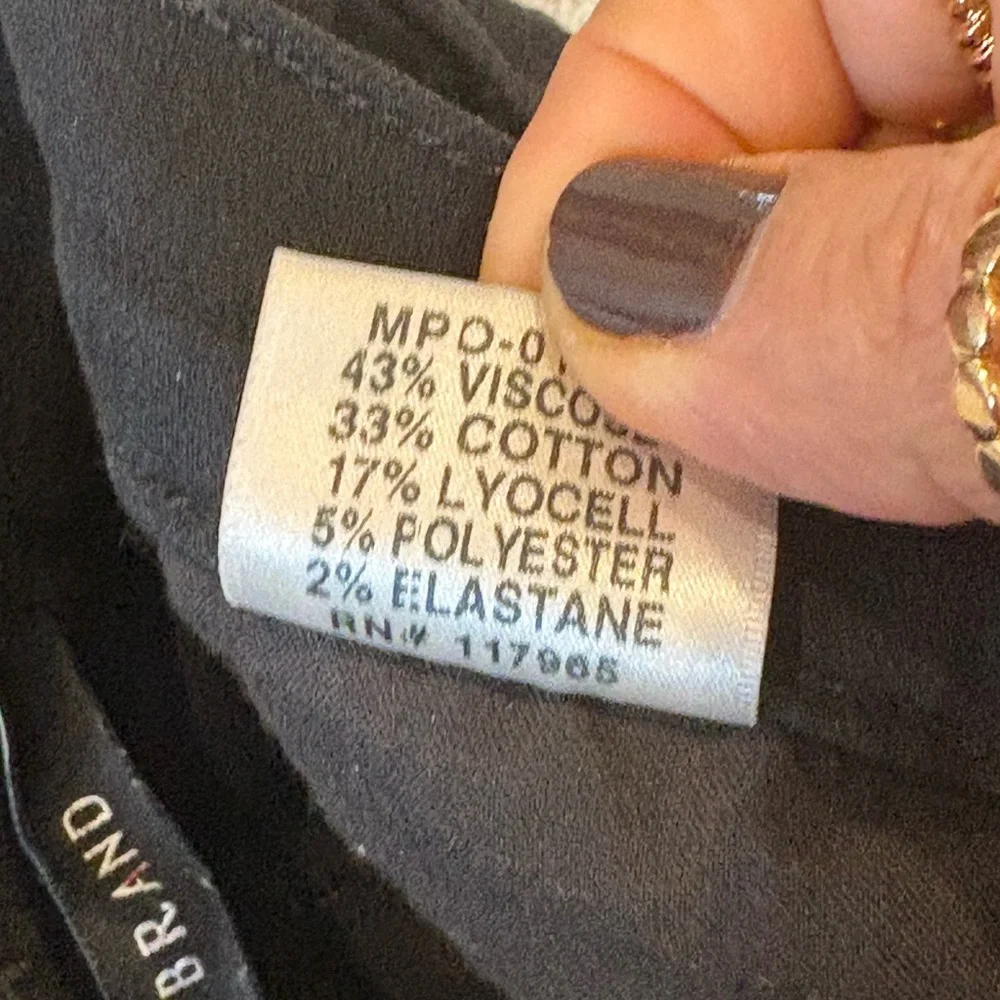 J Brand Maria High Rise Flare Jeans in Jet Black inseam 34 - Picture 11 of 14